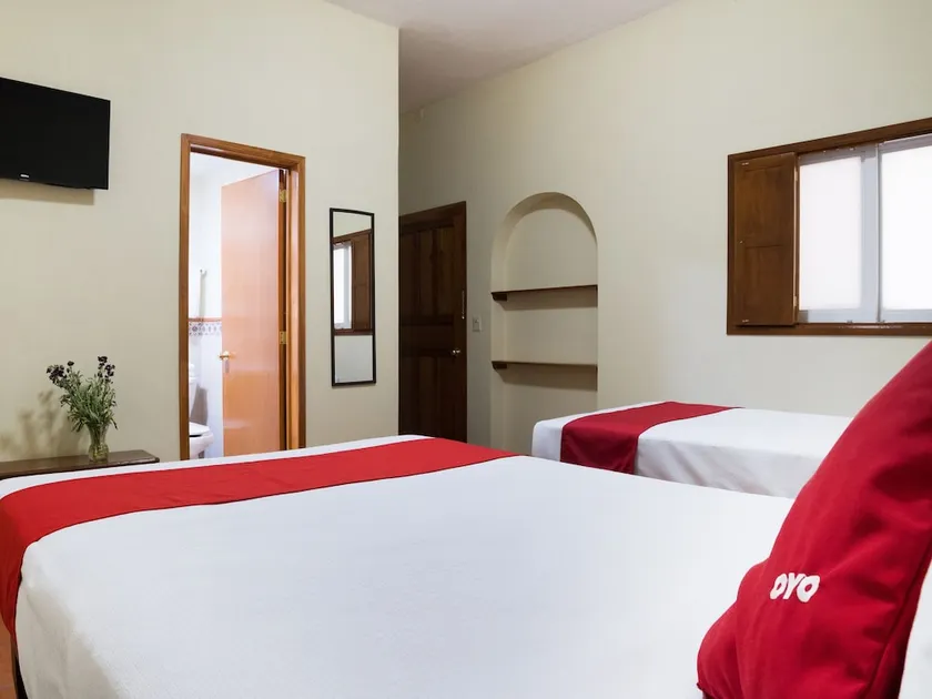 Hotel Estancia Carmelita - Image 1