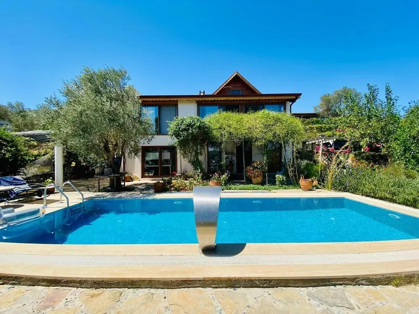 Artistic Villa Yasmincita with Private Pool - Image 1
