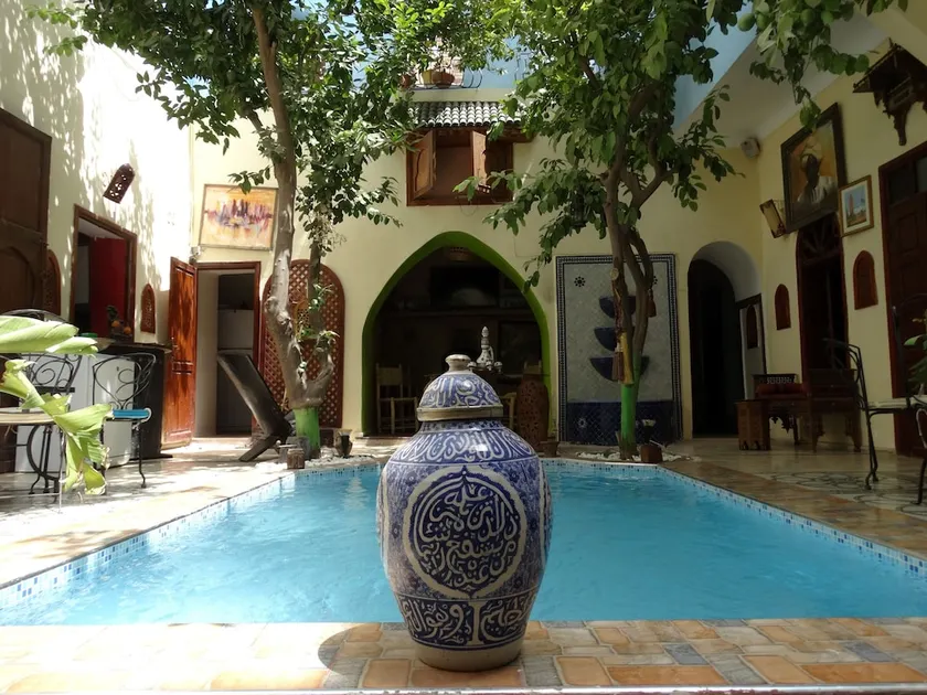 Le Feng Shui Pool And Spa - Image 1