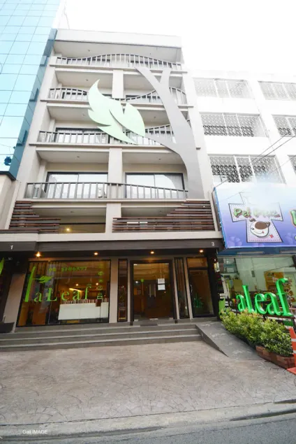 Aleaf Bangkok - Image 1