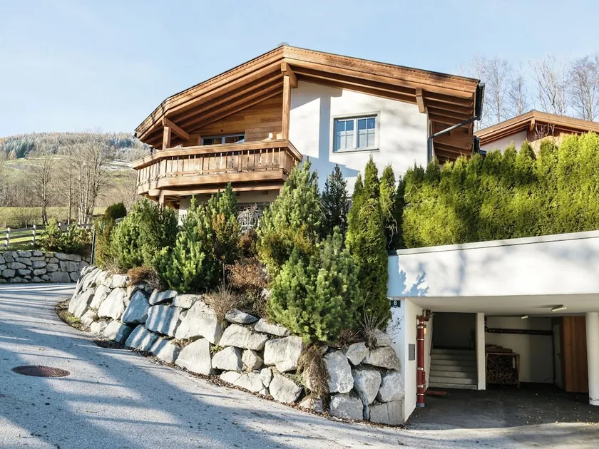 Spacious Chalet With Sauna Near Ski Area in Walchen - Image 1