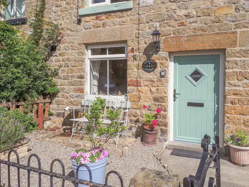 Ashknott Cottage - Image 1