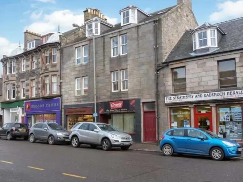 40A High Street - Image 1