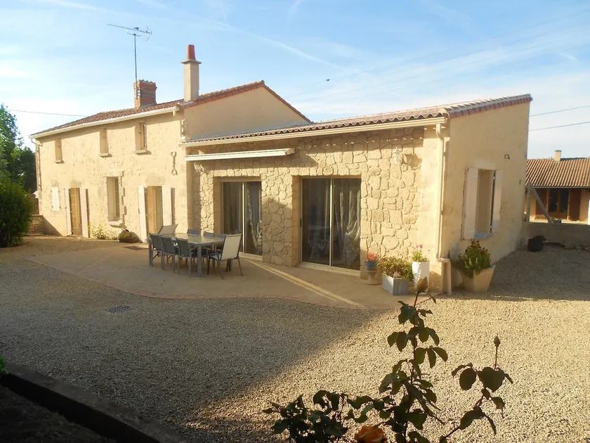Maison de 4 chambres a Taize avec jardin clos et WiFi - Image 1