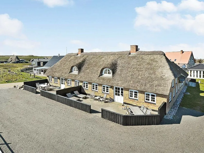 Spacious Holiday Home in Ulfborg With Private Whirlpool - Image 1