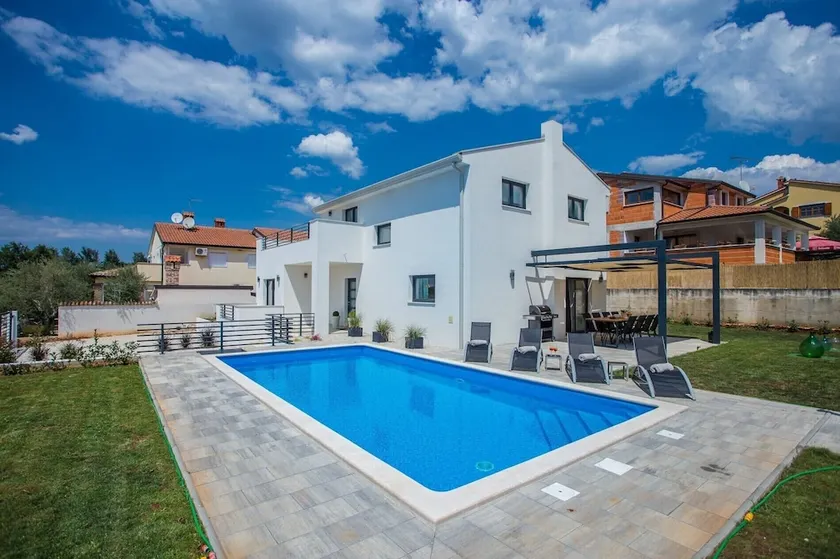 Villa Rafaela - Image 1