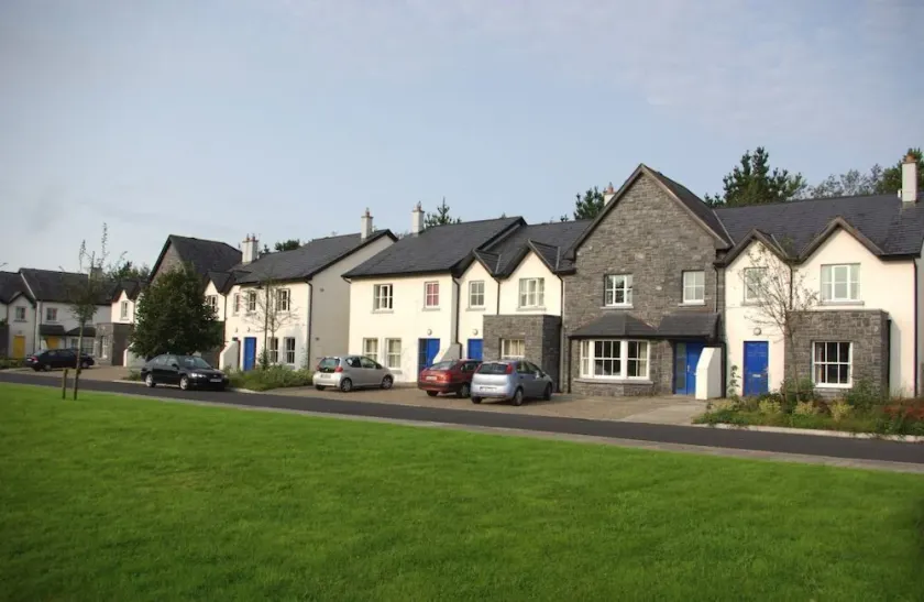 Bunratty West No 4007 - Image 1