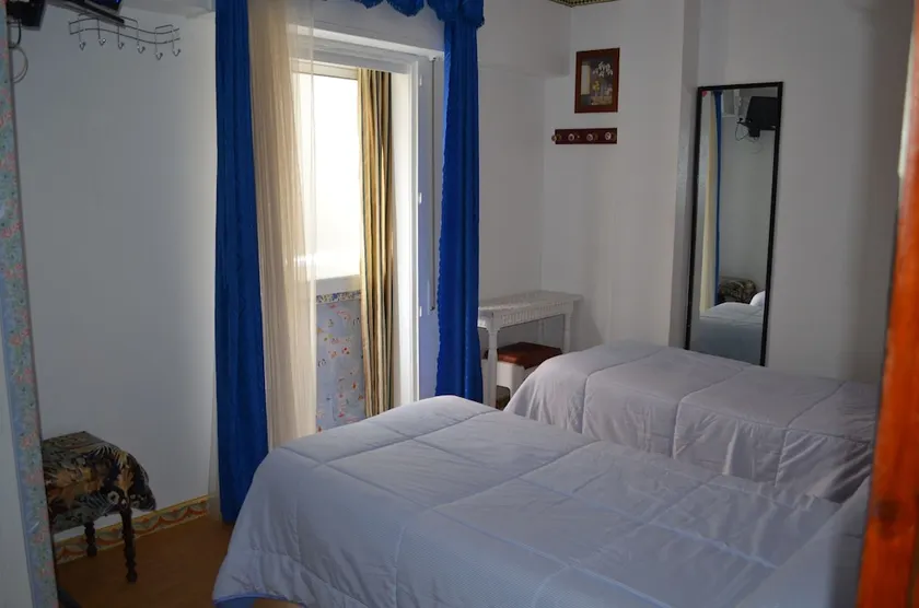 Hostal Flamenco Camaron - Image 1