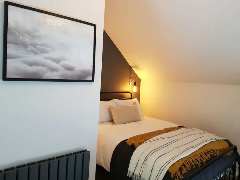 Peak Escapes - Image 1