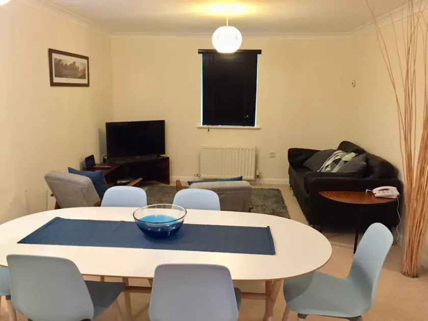 Modern 2 Bed Apartment in Southampton - Image 1