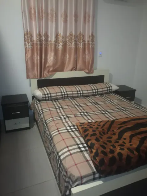 Sunshine Hostel Apartment - Image 1