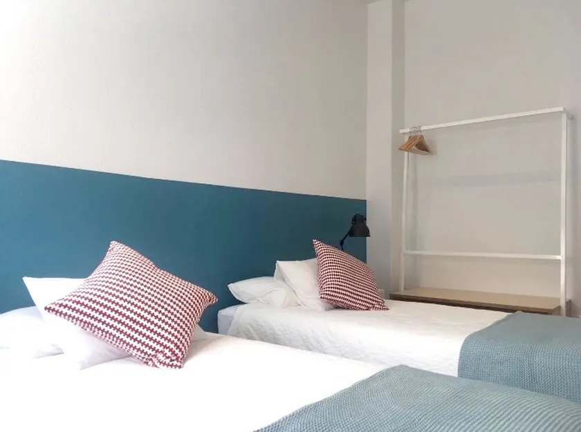 Appartement avec internet haut débit | Vue ville - Image 1