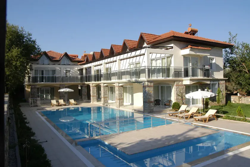 Orka Olivia Apartments - Image 1
