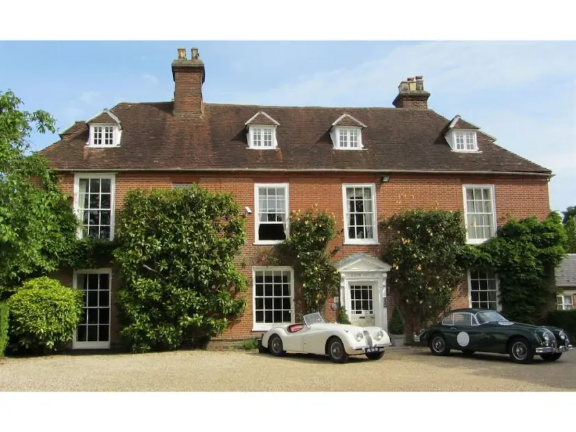 Hook House Hotel - Image 1