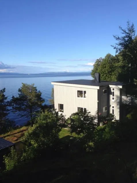Private House & Bungalow by the sea - Image 1