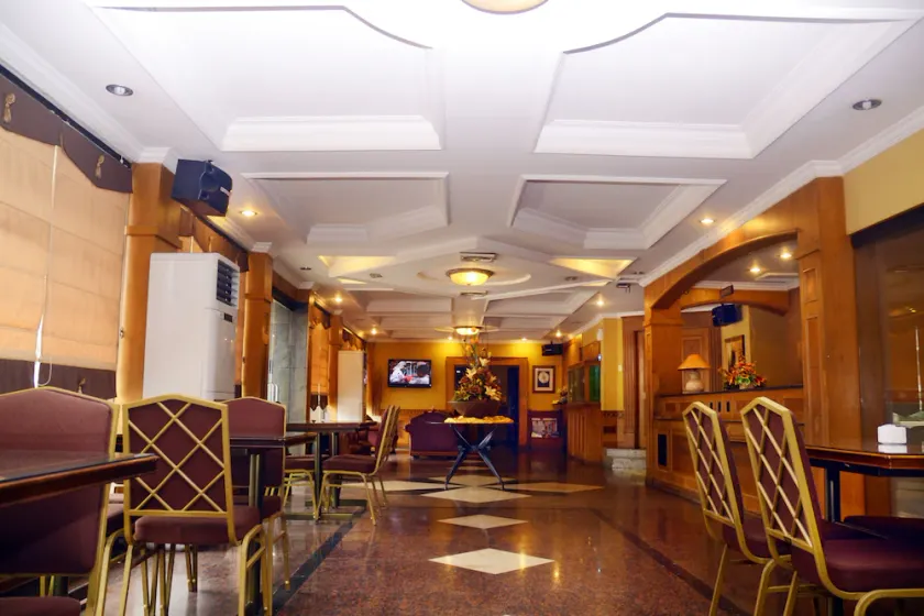 Dhaksina Hotel - Image 1