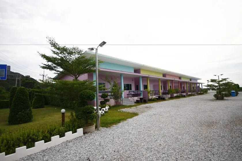 Windy Home - Image 1
