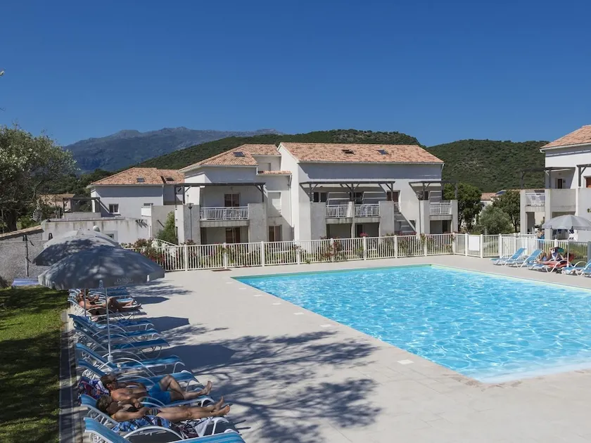 Apartment in the hilly landscape of Oletta - Image 1