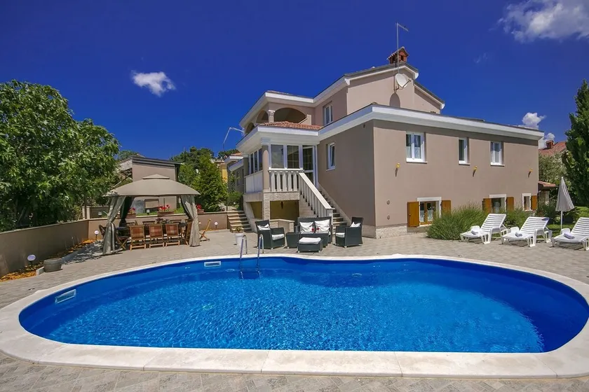 Villa Bea - Image 1