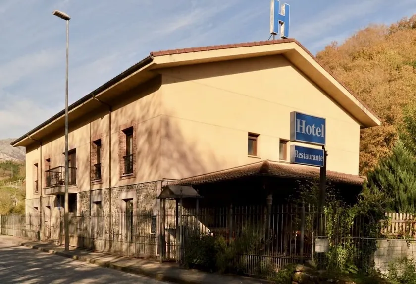 Hotel Ribera del Chicu - Image 1