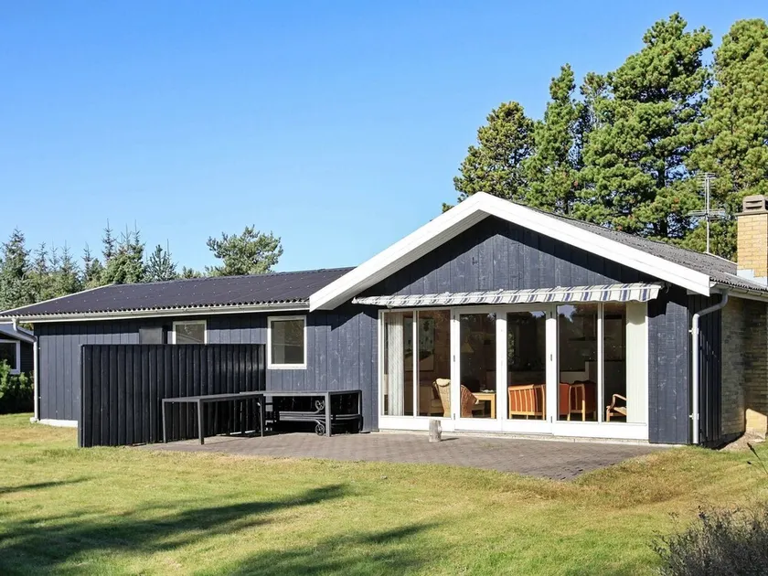 Modern Holiday Home in Saeby Near Sea - Image 1