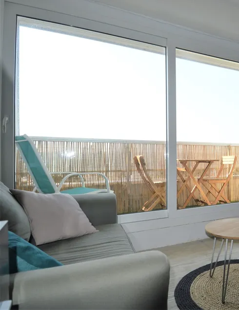 Charmant studio avec balcon à 20m de la mer - Image 1