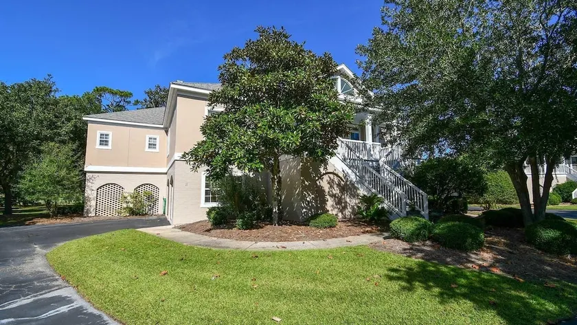 527 Ruthie's Roost FOV 3 Br villa by RedAwning - Image 1