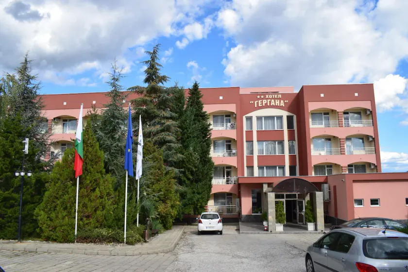 Gergana Balneohotel - Image 1