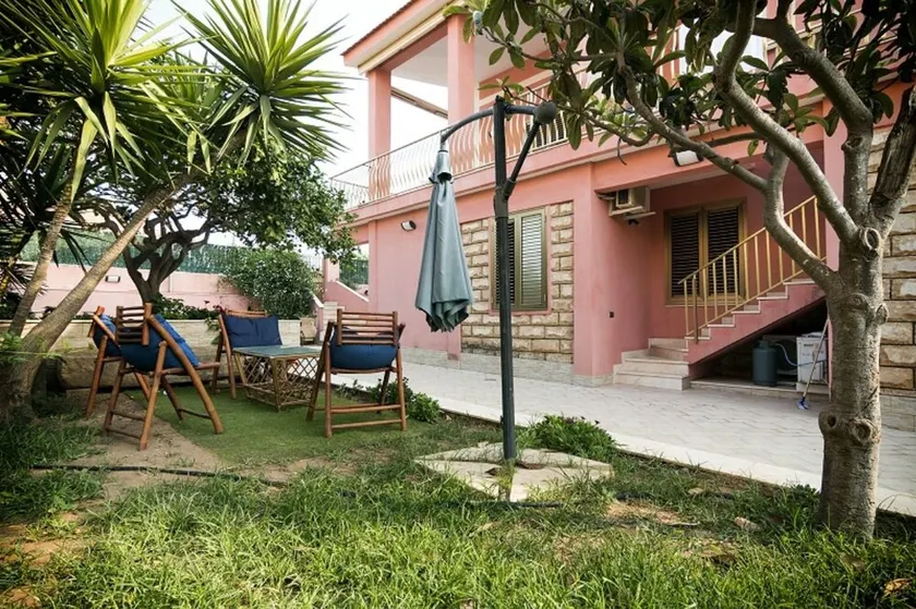 B&B La Rosa Del Deserto - Image 1