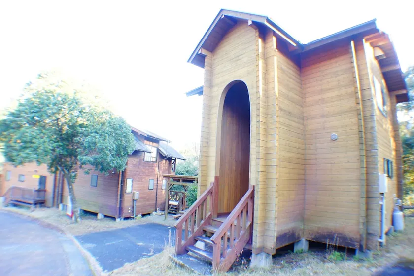 Nature Resort in Ume - Image 1