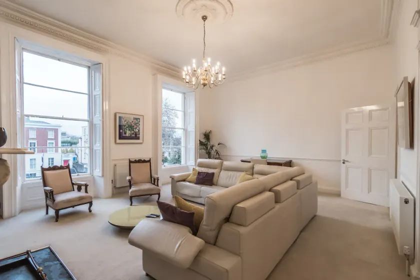 The Patrick Kavanagh Suite - hiphipstay - Image 1
