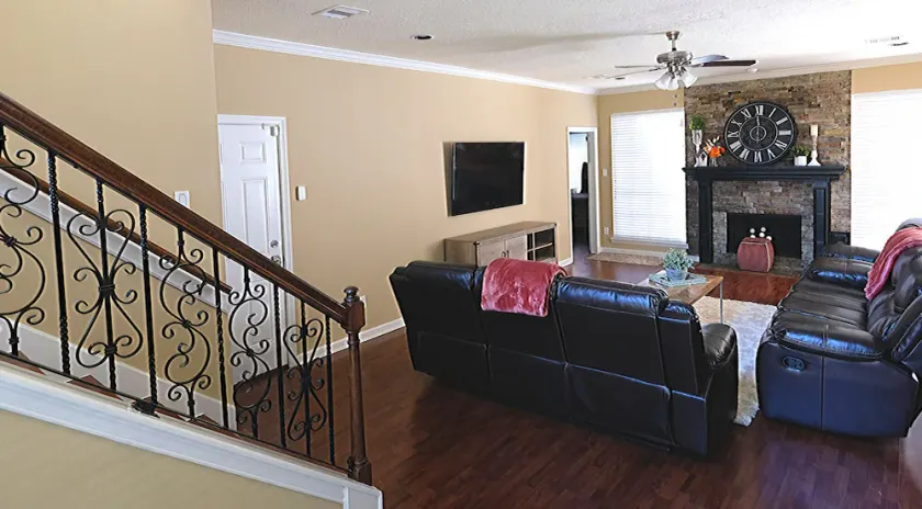 6Bdrm 3.5Bath 14Beds - 2 Story Houston - Image 1