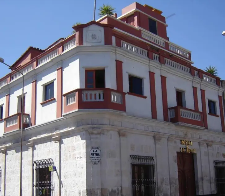 Hostal La Reyna - Image 1