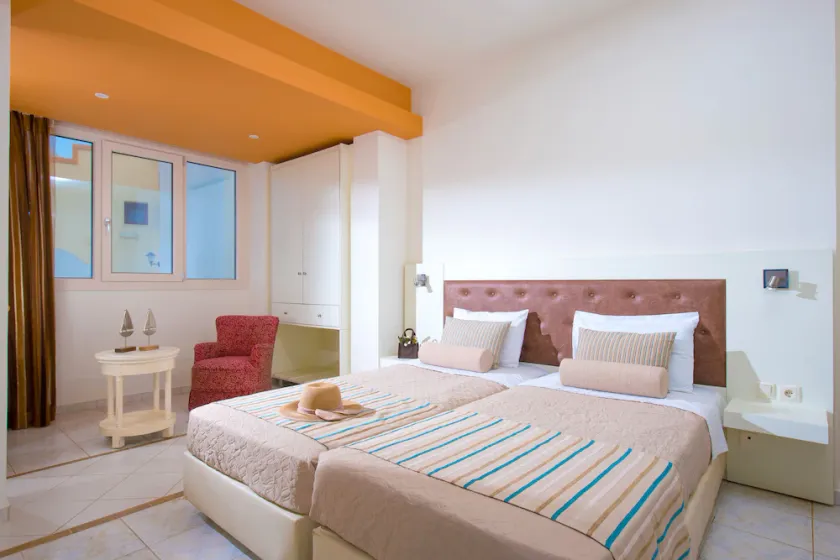 Irida Apartments by Estia - Image 1