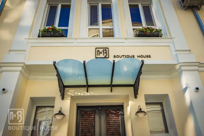 No 13 Boutique House - Image 1