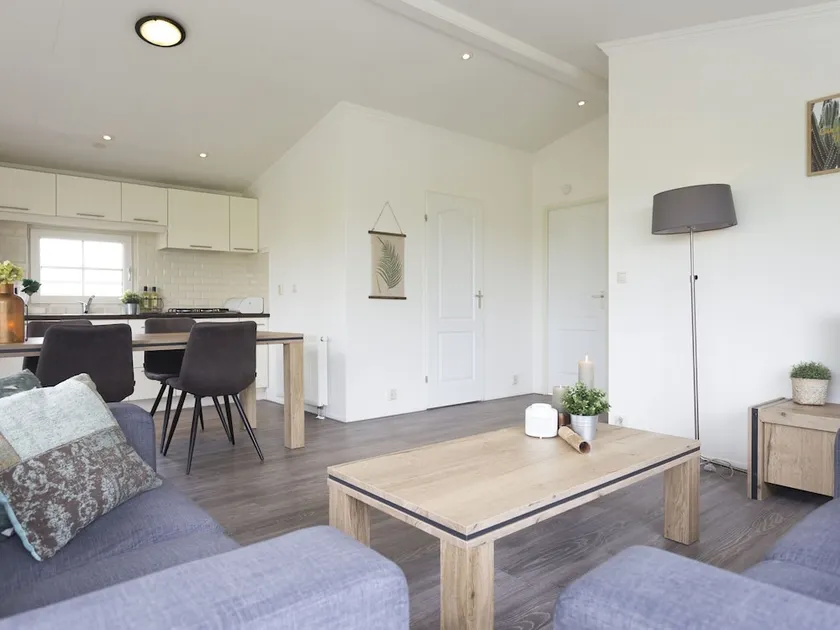 Detached, Light Chalet With Dishwasher not far From Hoorn - Image 1