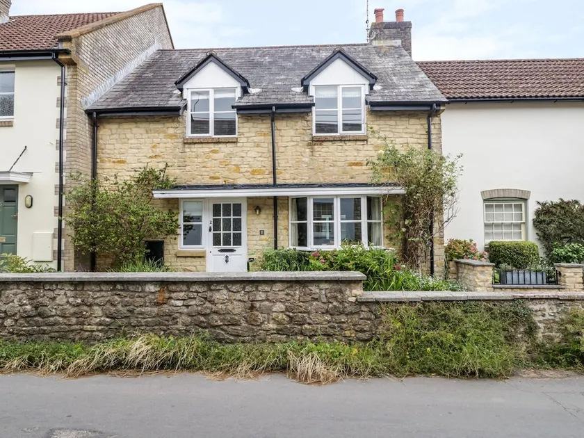 Briar Cottage - Image 1