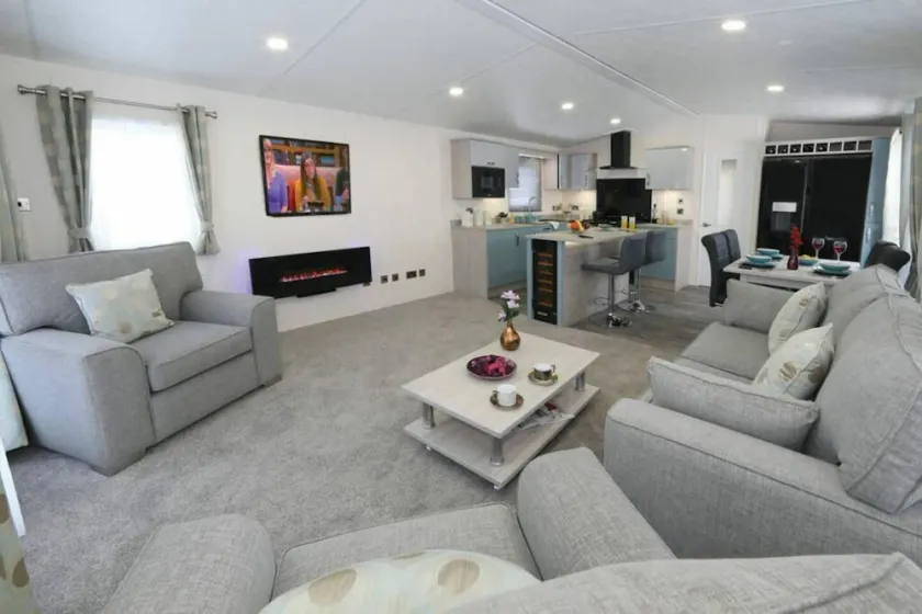 Superior 6 Berth Holiday Home in Suffolk, - Image 1