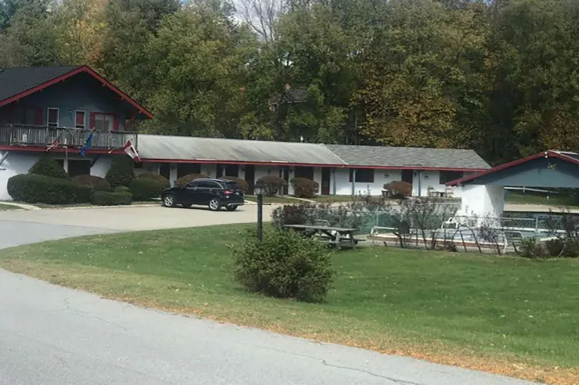 The Chalet Motel, A Travelodge by Wyndham - Image 1
