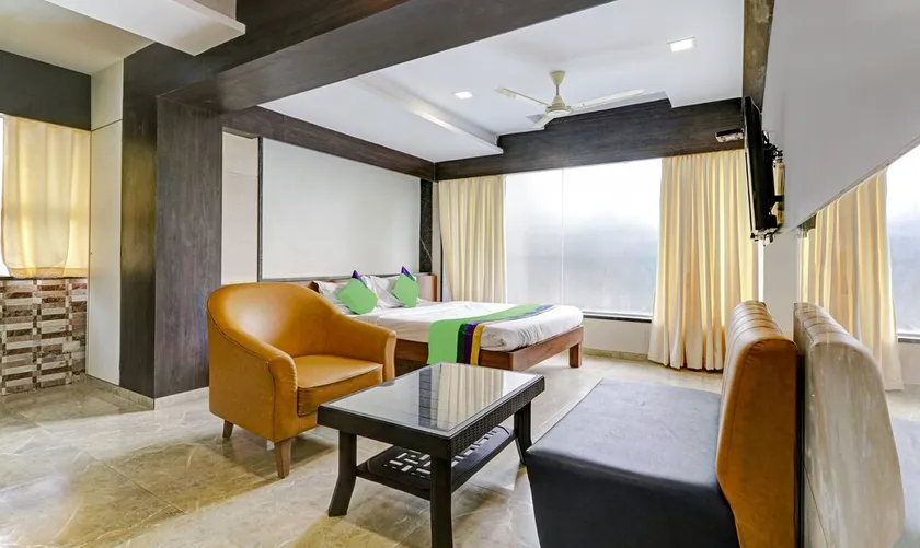 Treebo Trend Kana Palace - Image 1