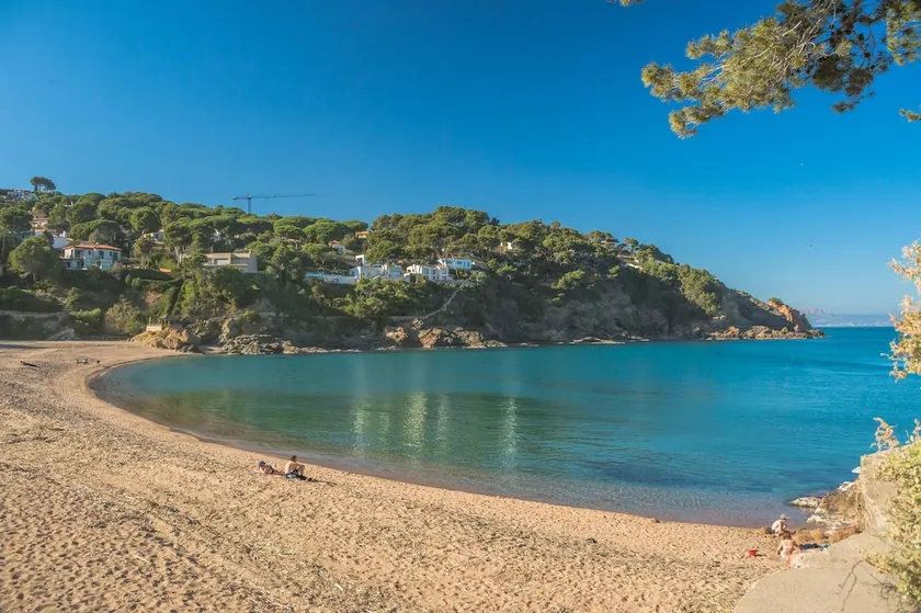 SR-39 BEGUR SA RIERA 6 PAX - Image 1