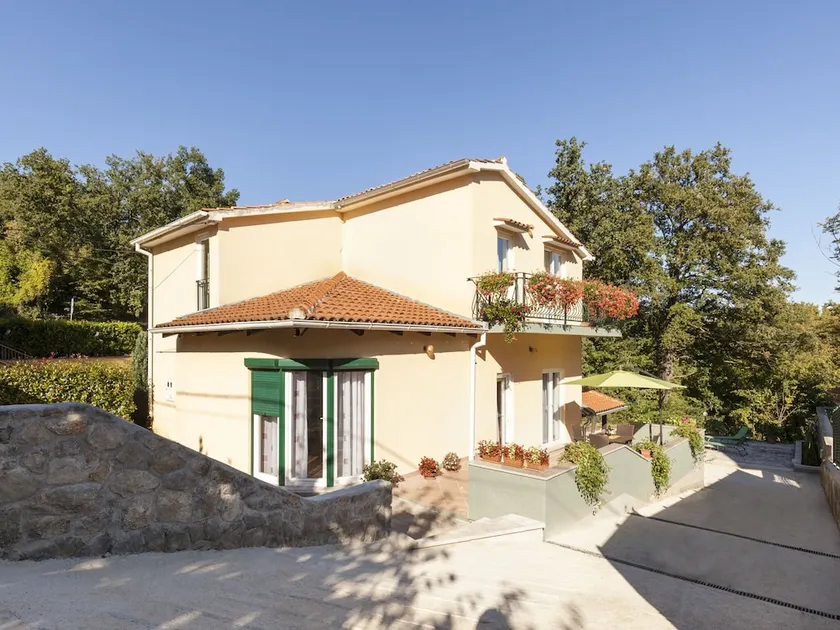 Scenic Holiday Home in Veprinac With Private Swimming Pool - Image 1