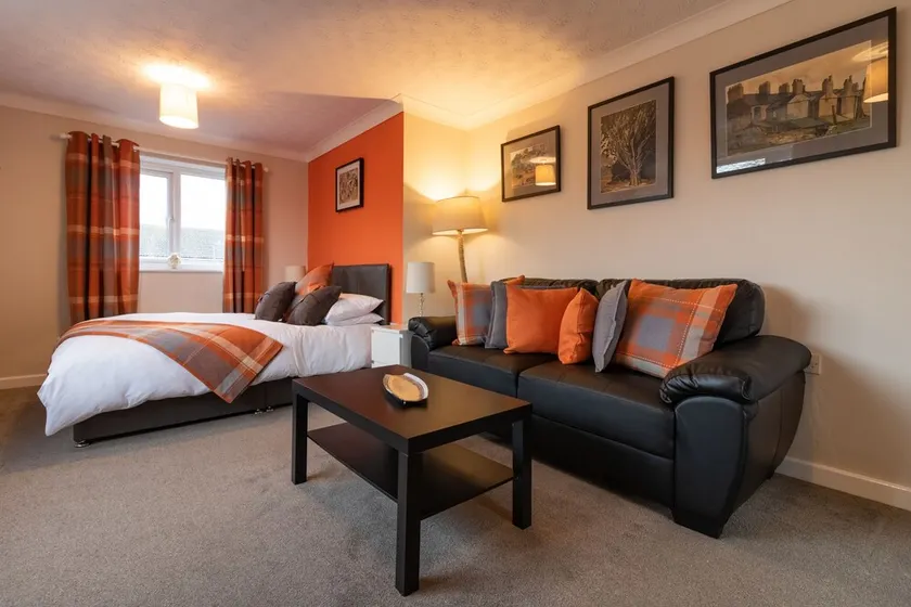 St Anne's Serviced Accommodation - Image 1