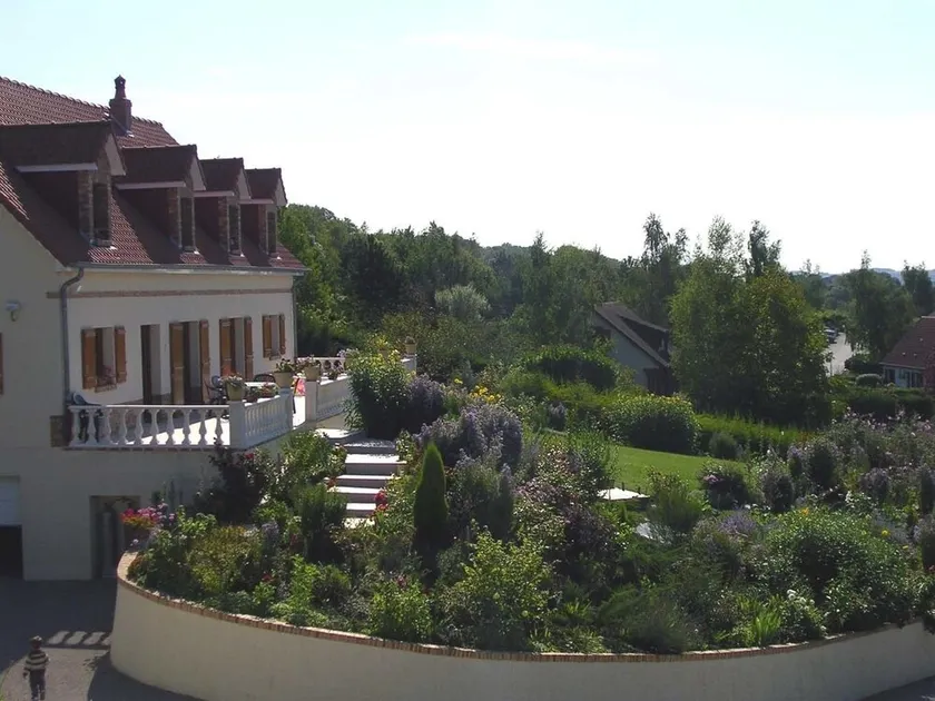 La Maison Fleurie - Image 1