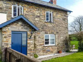 Buckinghams Leary Farm Cottage - Image 1