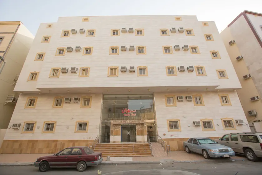 Wazan Hotel - Image 1