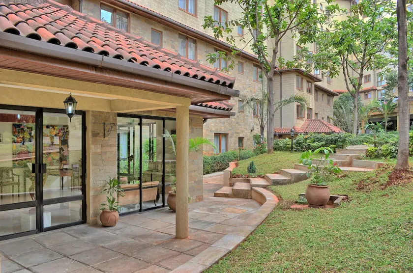 Serene Valley Apartments & Spa - Image 1