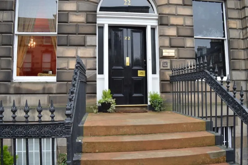 22 Chester Street - Image 1