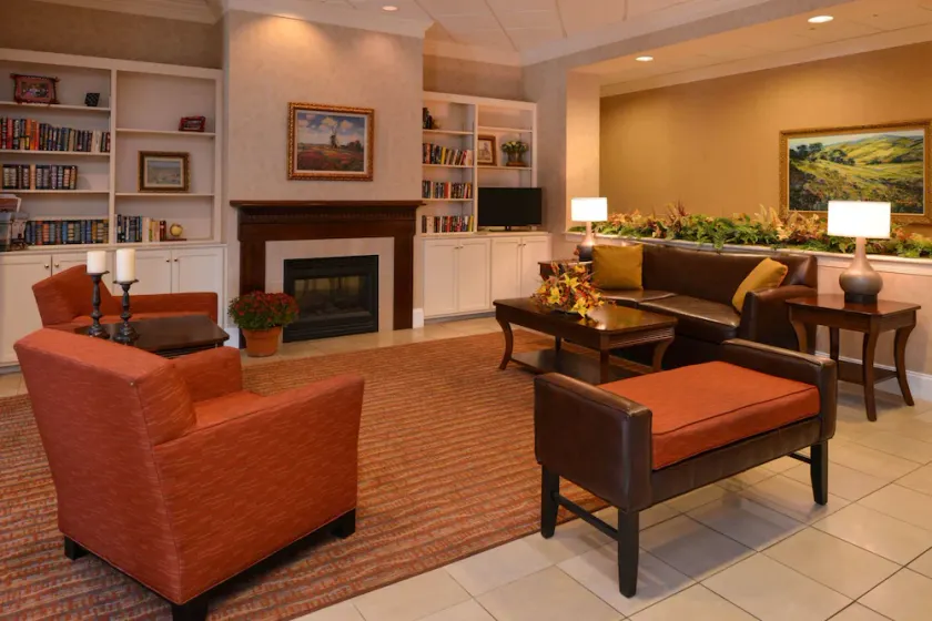 Quality Inn Dutch Inn - Image 1