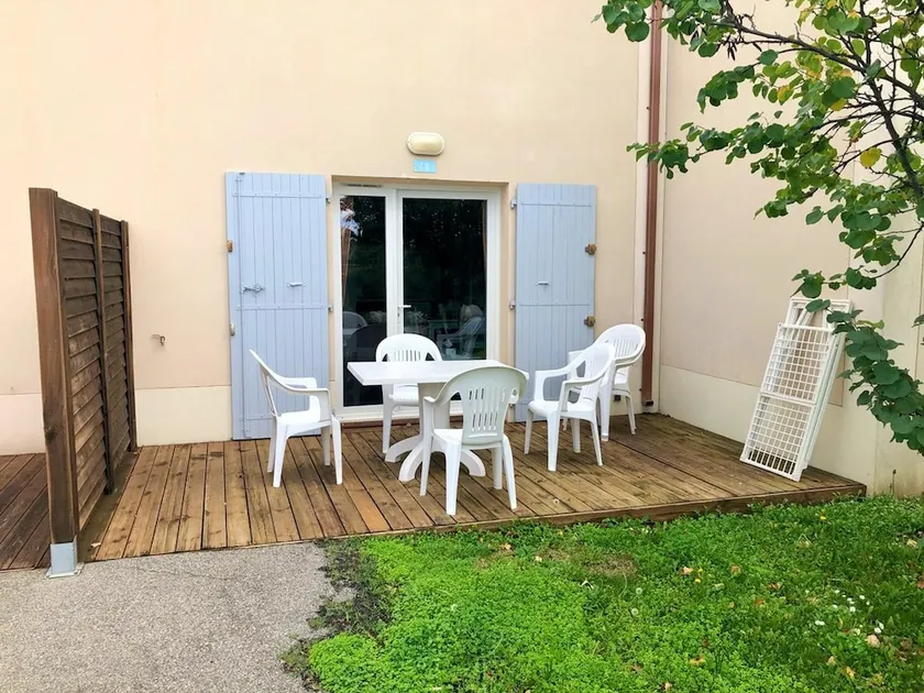 Maison de 2 chambres avec piscine partagee jardin amenage et wifi a Aubignan - Image 1